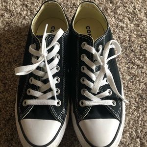 Low top Converse